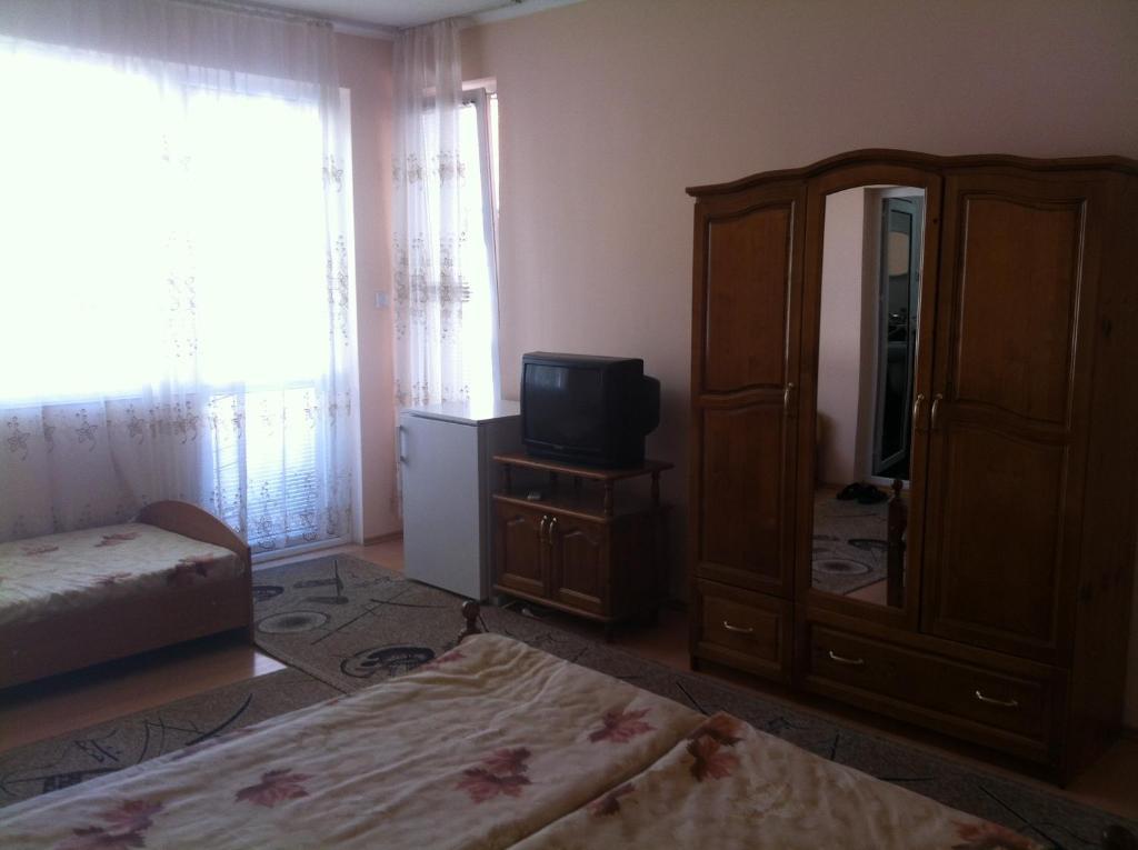 Family Hotel Velevi Velingrad Room photo